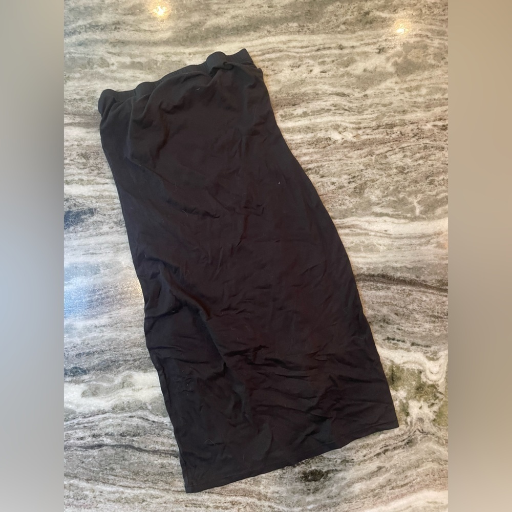 Plain Black Strapless Dress